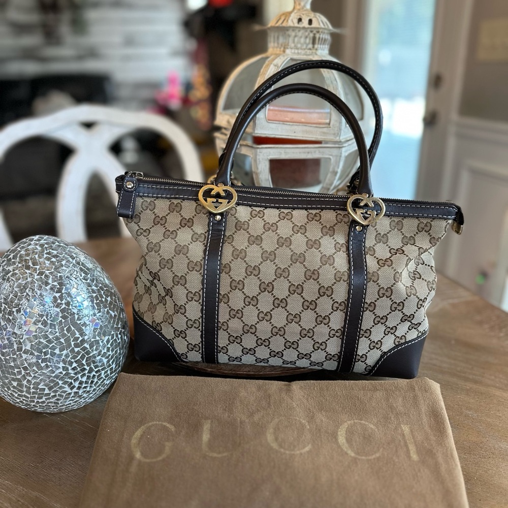 Gucci GG ❤️Lovely Heart Collection❤️ canvas and leather tote